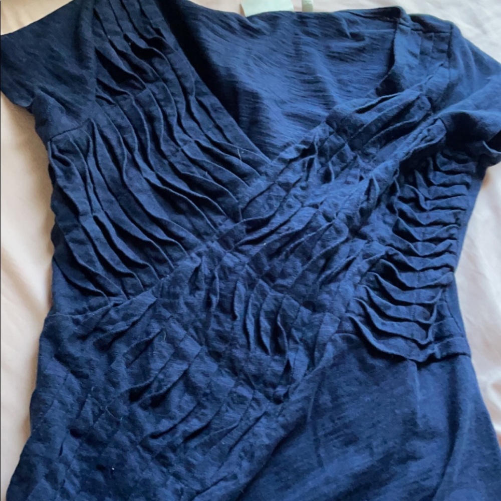 blue ruched pattern top